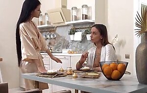 Free - sofa weber and mary frost in ffm threesome