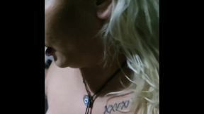 j aime quand il me traite comme sa chienneil me demonte comme une grosse ...