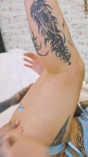 Tattooed Alt Lesbians Ass and Pussy Fisting - Wide Gape, Female Orgasm