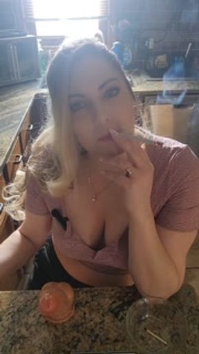 Smoking hot handjob