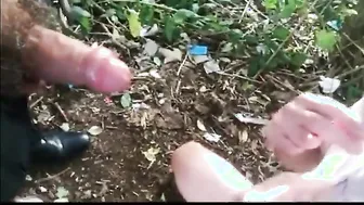 Amateur Bear Gets a Blowjob and Gives a Facial Outdoors