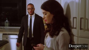Superb babe Evelyn Claire is shared between two dudes