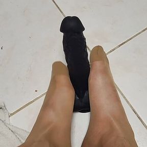 Footjob in pantyhose 3