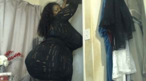 Mature BBW Shaking Her Fat Juicy Booty