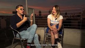 Keila Bassi Eats This Giant Dick Between Two Breads: the Argentinian Chori in Juan Bustos Podcast
