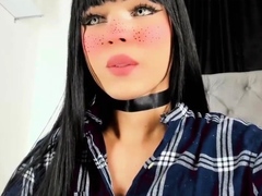 Sexy T-Girl with nice ass in a WebCam Show Part3