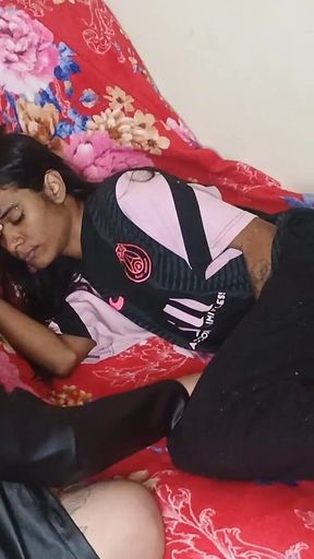 I Rubbed My Pussy in My Stepsister's Face She Sucked It All Over and We Finished with Dildo in the Pussy