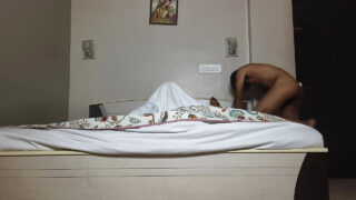 Video buatan sendiri pelacur india berumur 18 tahun fucked dalam pantat