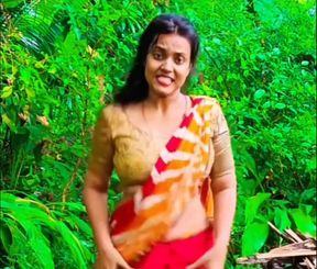 Hot tamil aunty video with saree removing