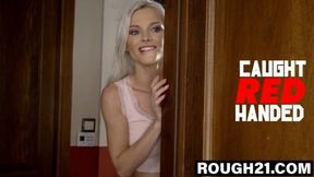 Sensational duo Zazie and Alexa explore intimate rimming