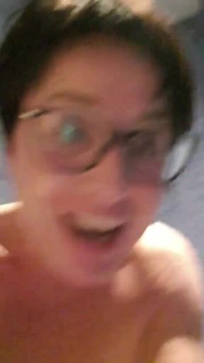 Milf Julie squirts in public bath   Clip 1