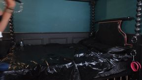 Lady Dark Angel - Anal slut comes to a realisation that bigger is better