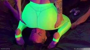 Glow Thrust! [4K MP4]