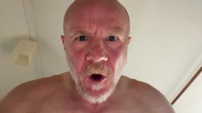 Big verbal muscle Daddy close up fucking POV, flexing grunting and spraying you with cum