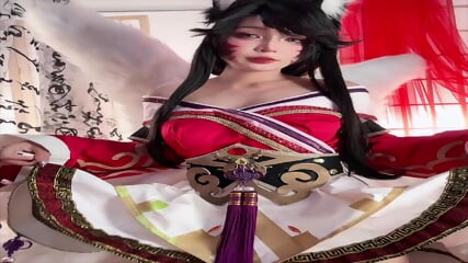 Umeko J - Ahri League of Legends Cosplay