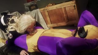 Cosplayer Black Cat chupando e fodendo Batroc the Leaper