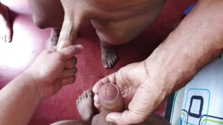 Hjemmelavet film med amatør modne bøsser, stor pik får anal kneppet