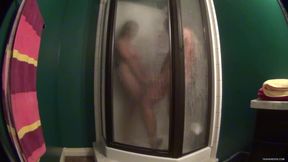 Tasha Reign & Taylor Vixen get down and dirty in the shower!