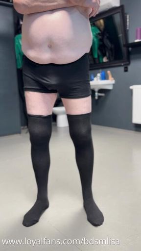Doctor Lisa is in and she’s wearing gloves. Part1