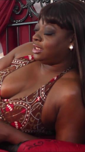 Super Hot Black MILF Pussy Play Lisa Rivera