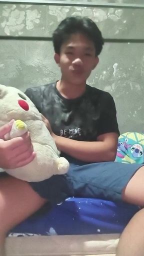 Pinoy Twink Hot Wankings: Get Ready for Huge Cumshots!