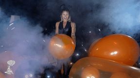 Madi B Doesn't Like Halloween-Pops Mass Balloon Party HD (1920x1080)