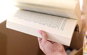 Mommy's little black book, Scarlett Sage, Reagan Foxx