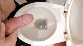 Peeing and cuming in the toilet