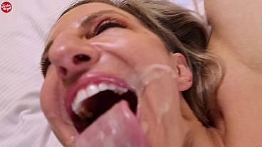 Slutty blonde Lora Cross creams all over BBC