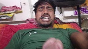 There is no one at home, I shake my penis.