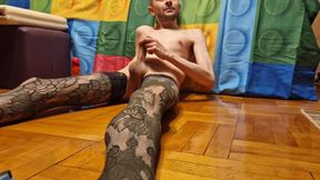 Sasha Earth foot fetish homemade amateur and masturbation