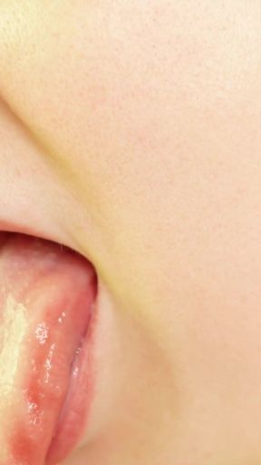 Powerful moment from &quot;braces mouth tour video - vore fetish&quot;