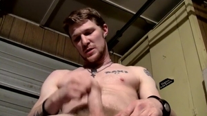 StraightNakedThugs.com: Solo cowboy Ty Frost masturbating