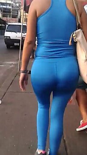 Sexy Spandex Clad Ass in Public