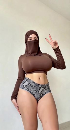 Dancer Arab Hijab