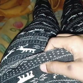 Mastrubation on white black leggings