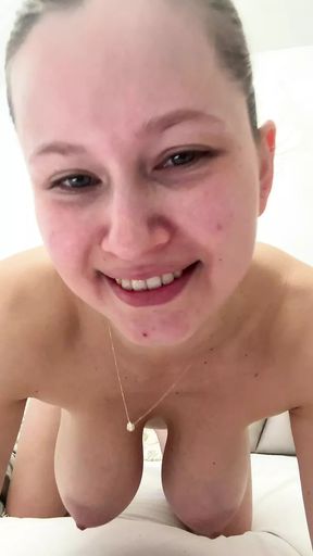Horny Babe Called Me and Showed It to Me