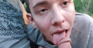 Blowing a Guy in His Car Till He Cums - Prettyboi2000x
