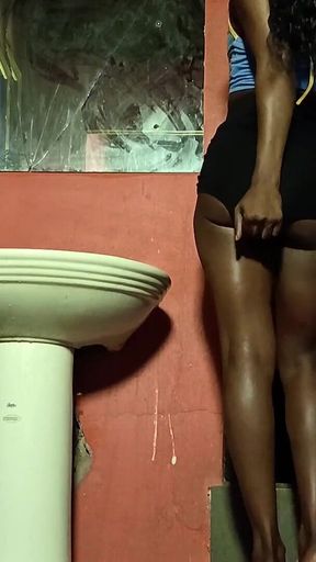 Omg Been Wanting to Rub One Out for so Long!! Finger Fucked My Pussy Till I Squirted N Came Everywhere!!