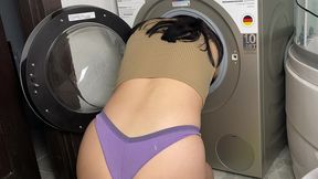 got stuck in the washing machine, couldn t get away and fucked