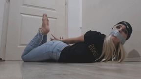 Skater girl tied up CUSTOM MP4