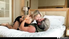 ”Blonde at the gym wanted to suck prick”