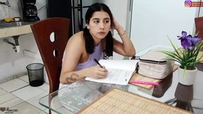 The Sexy Lesbian MILF with Big Tits Fucks a Teen Girl - Porn in Spanish