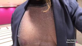 m exhibant sans culotte dans un centre commercial voici une video d exhib ...