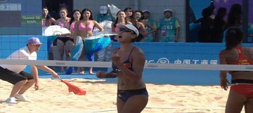 voli pantai wanita/ girls volley