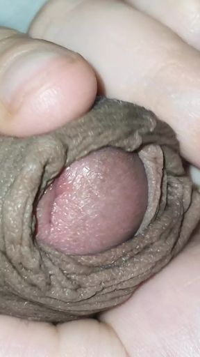 Step son recives the best 5 minutes of handjob from step mom