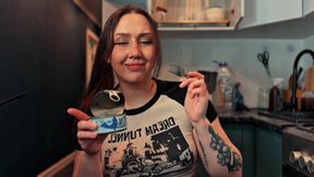 American Nightmare Eating Canned Foods Youd Never Touch