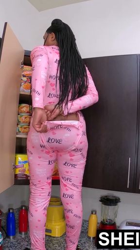 Sheisnovember Cornered In The Kitchen By Stepdad! Black Butt   Clip 1