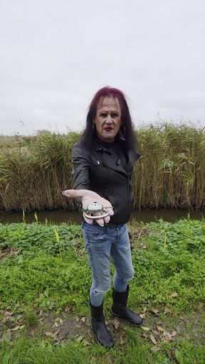 Your favorite shemale Mistress is answering questions about locktober