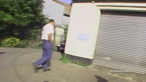 Sarah Beatie flashing to the truckers